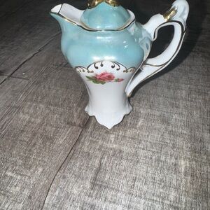 Tiffany-Blue Mermaid Tail” Mini Teapot